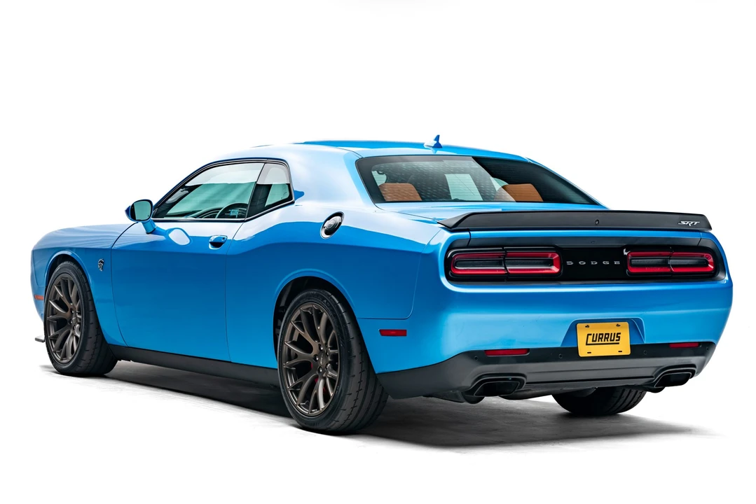 2016 Dodge Challenger SRT Hellcat 3rd Gen - Image 9 of 31