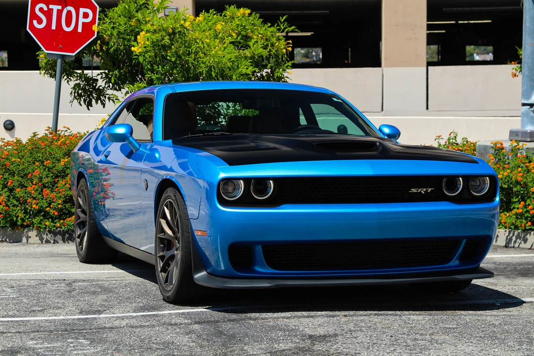 2016 Dodge Challenger SRT Hellcat 3rd Gen - Image 11 of 31