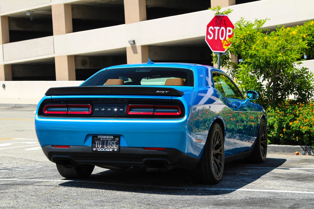 2016 Dodge Challenger SRT Hellcat 3rd Gen - Image 8 of 31