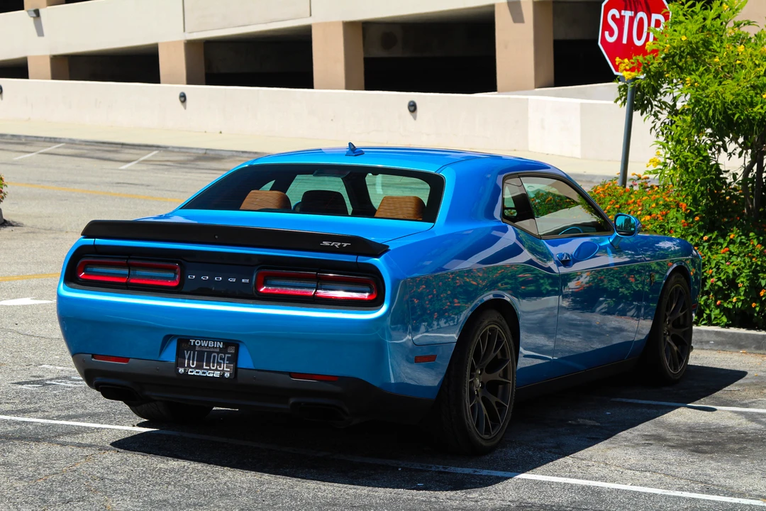 2016 Dodge Challenger SRT Hellcat 3rd Gen - Image 9 of 31