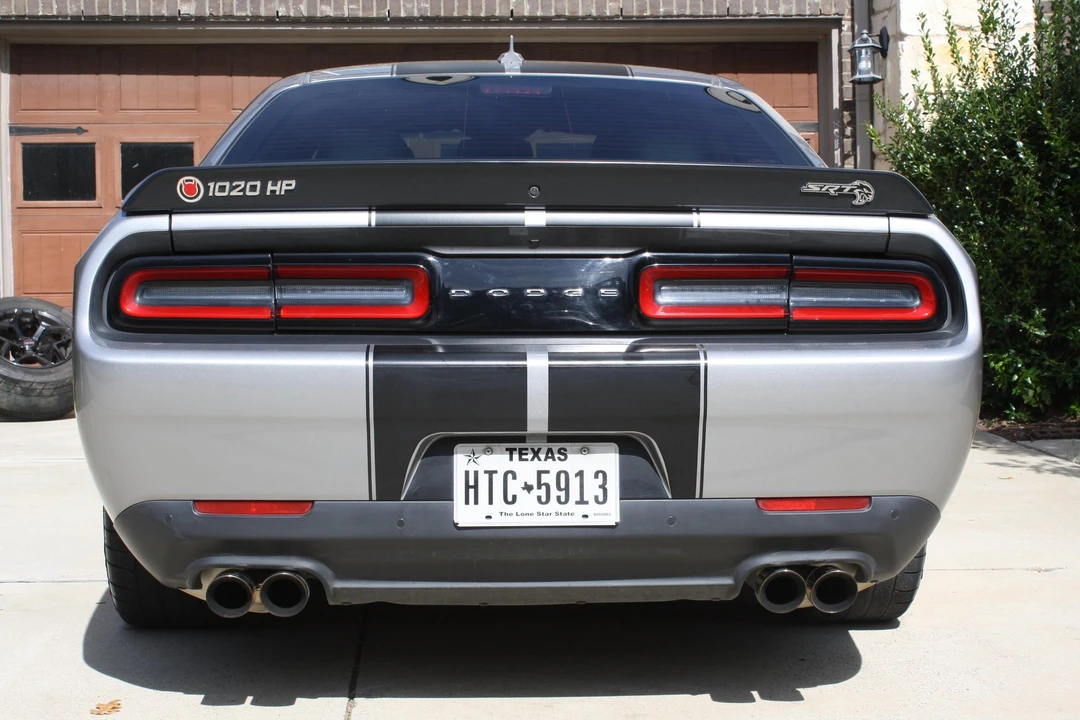 2016 Dodge Challenger SRT Hellcat 3rd Gen - Image 5 of 8