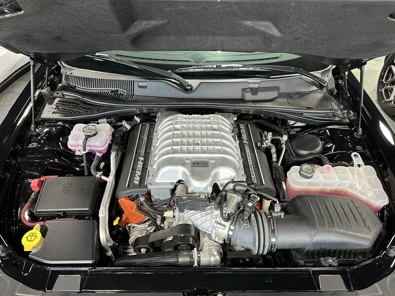 2016 Dodge Challenger SRT Hellcat 3rd Gen - Image 20 of 21