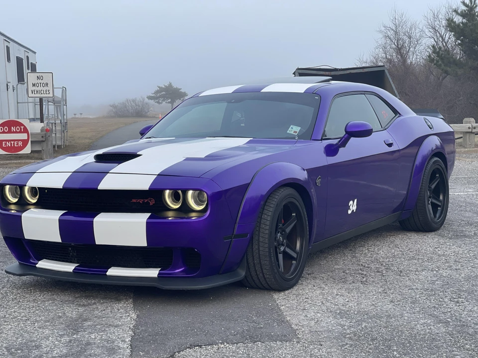 2016 Dodge Challenger SRT Hellcat 3rd Gen - Image 7 of 31