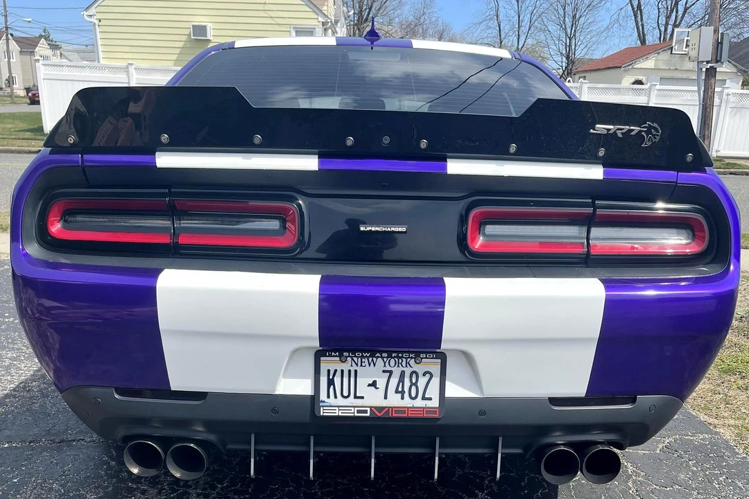 2016 Dodge Challenger SRT Hellcat 3rd Gen - Image 5 of 31