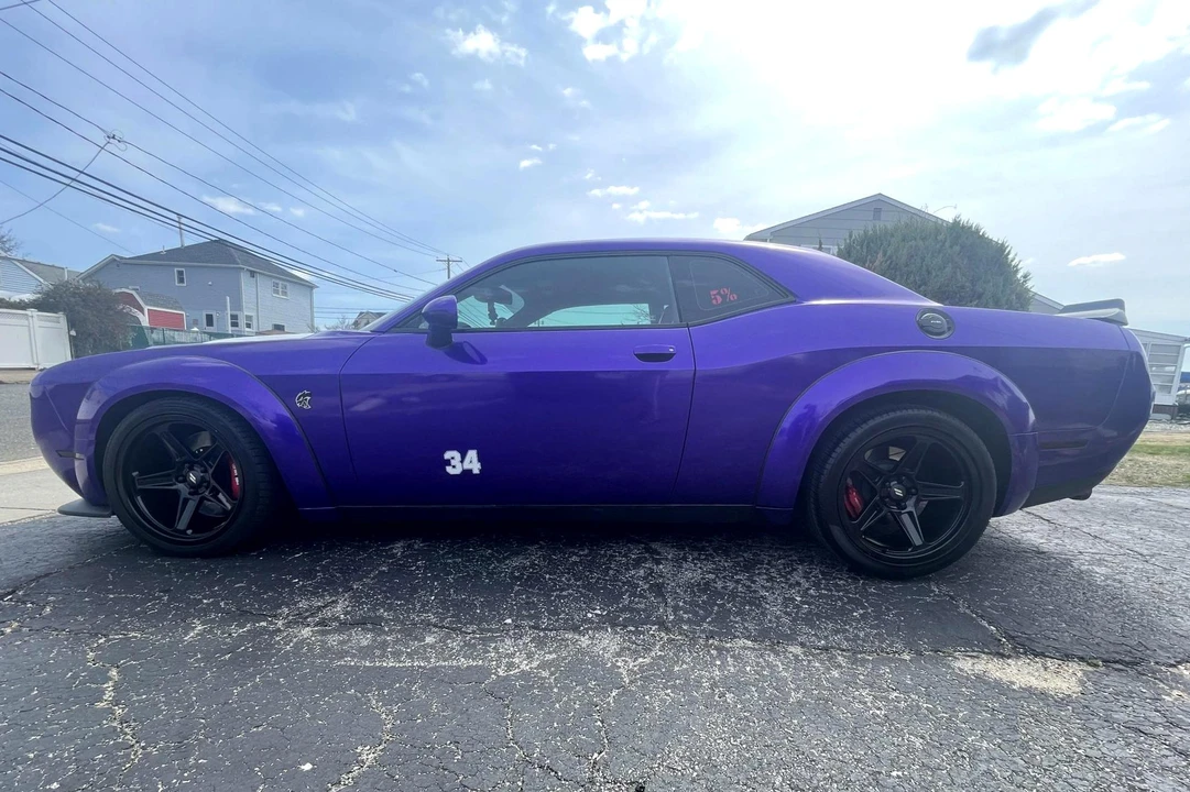 2016 Dodge Challenger SRT Hellcat 3rd Gen - Image 3 of 31
