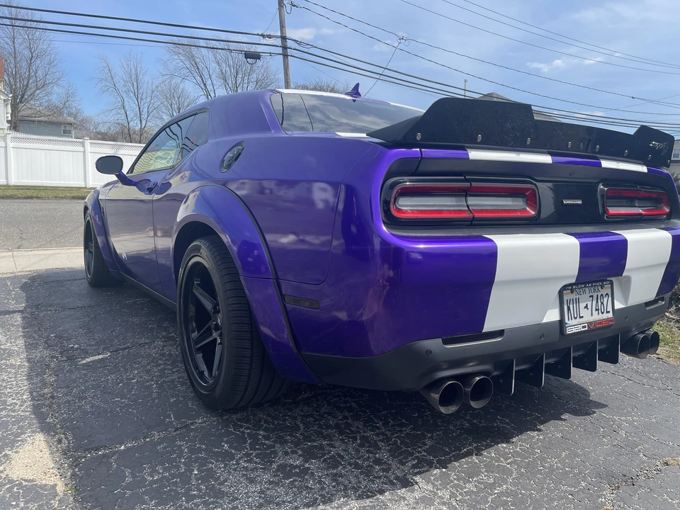 2016 Dodge Challenger SRT Hellcat 3rd Gen - Image 10 of 31