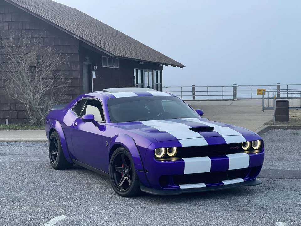 2016 Dodge Challenger SRT Hellcat 3rd Gen - Image 16 of 31