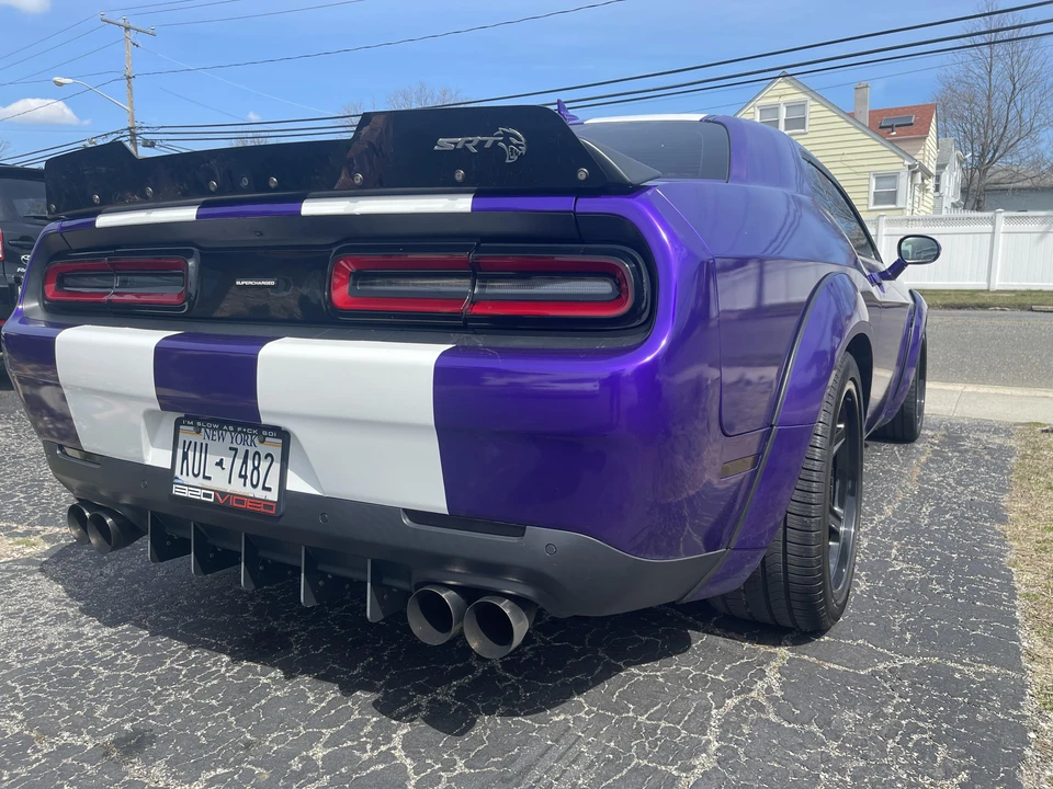2016 Dodge Challenger SRT Hellcat 3rd Gen - Image 12 of 31