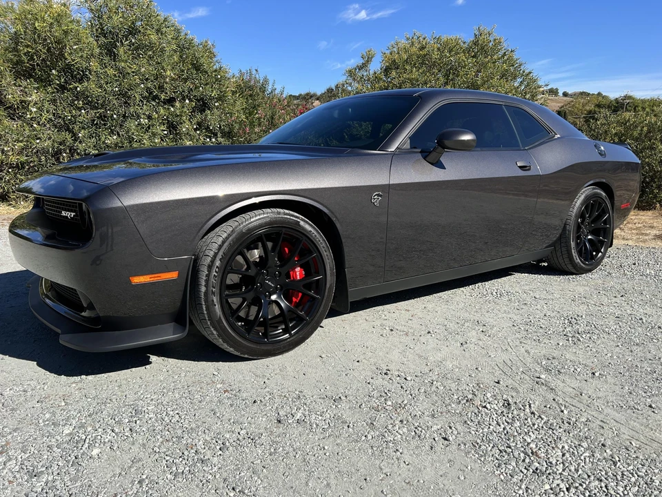 2016 Dodge Challenger SRT Hellcat 3rd Gen - Image 3 of 31
