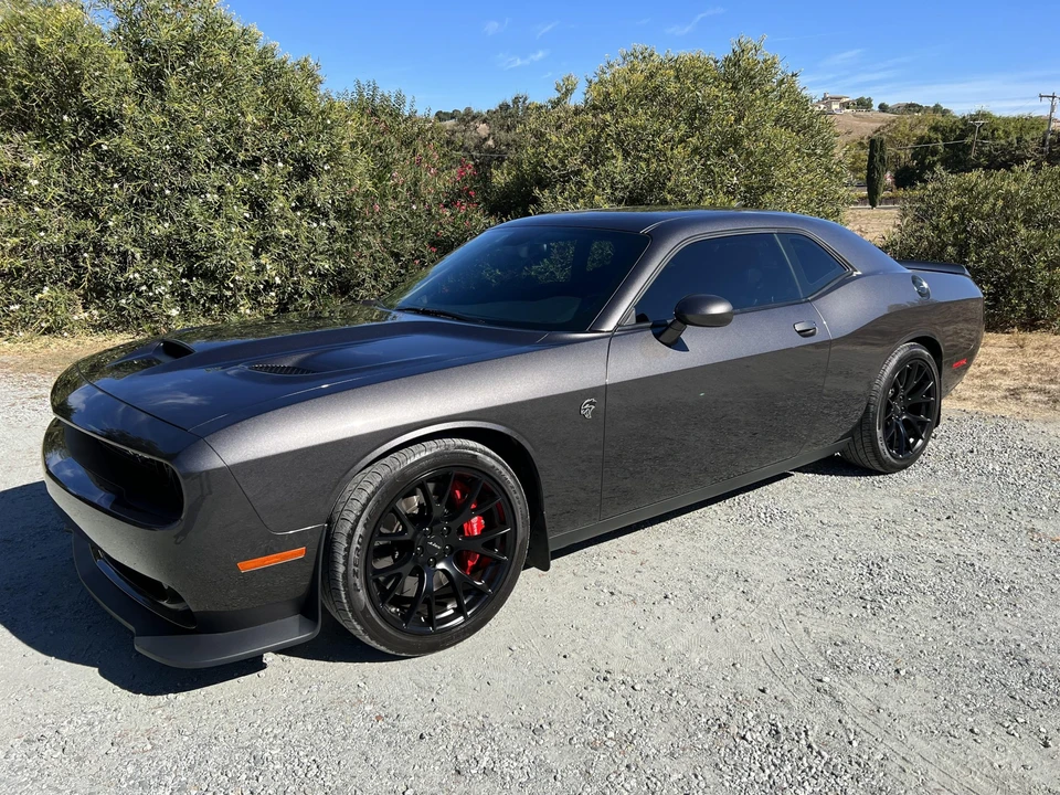 2016 Dodge Challenger SRT Hellcat 3rd Gen - Image 4 of 31