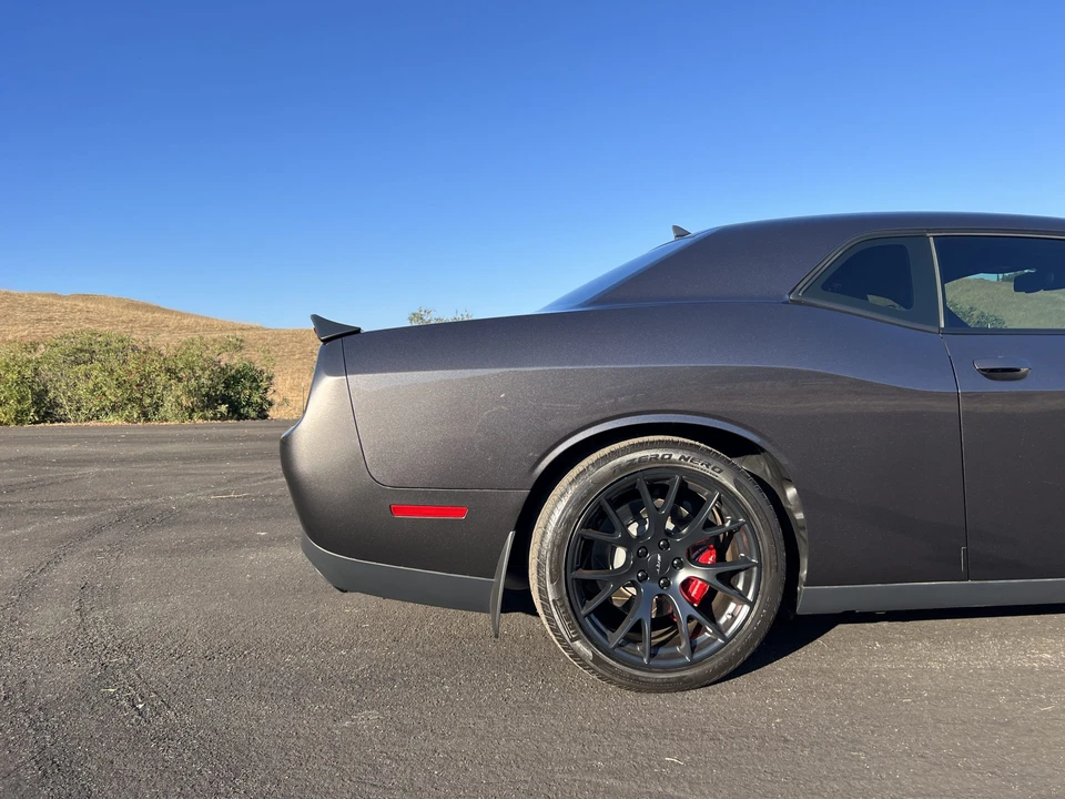 2016 Dodge Challenger SRT Hellcat 3rd Gen - Image 29 of 31