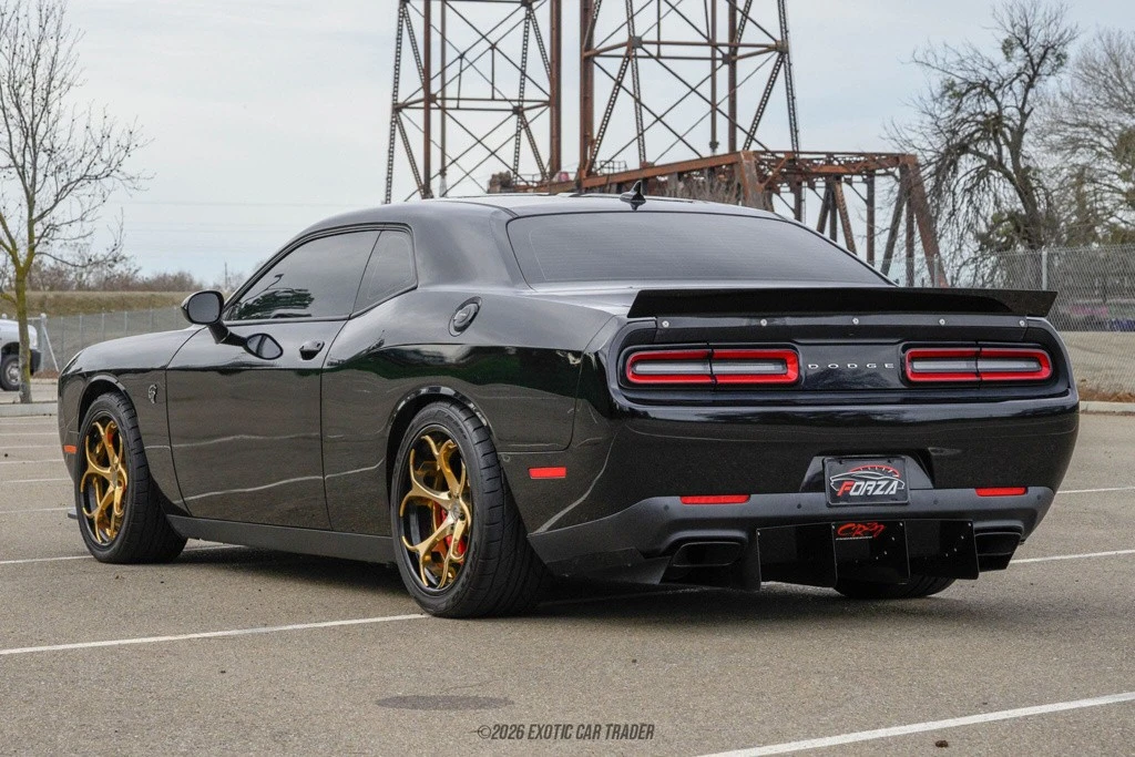 2016 Dodge Challenger SRT Hellcat 3rd Gen - Image 6 of 12