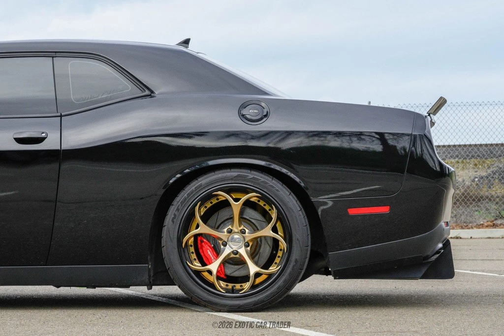 2016 Dodge Challenger SRT Hellcat 3rd Gen - Image 5 of 12