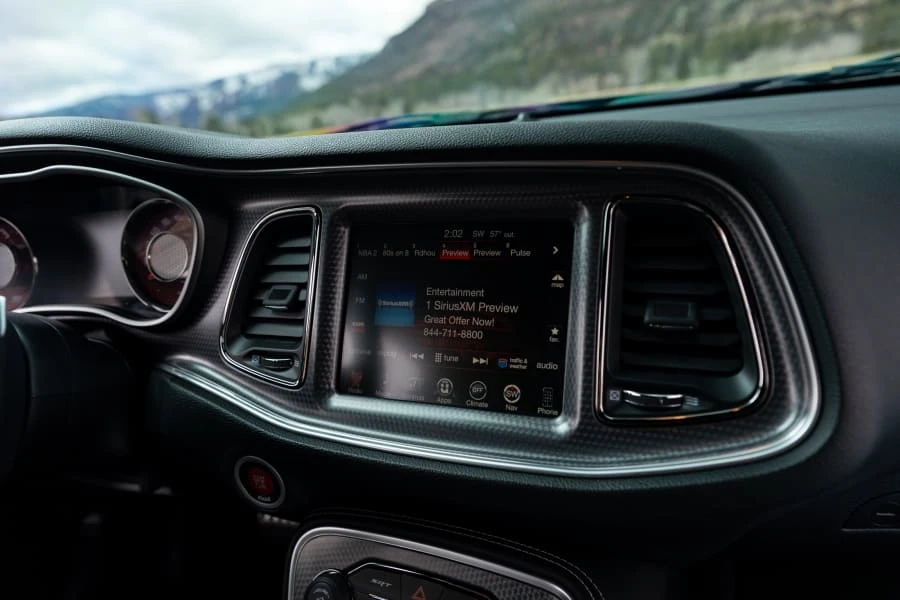2016 Dodge Challenger SRT Hellcat 3rd Gen - Image 25 of 31