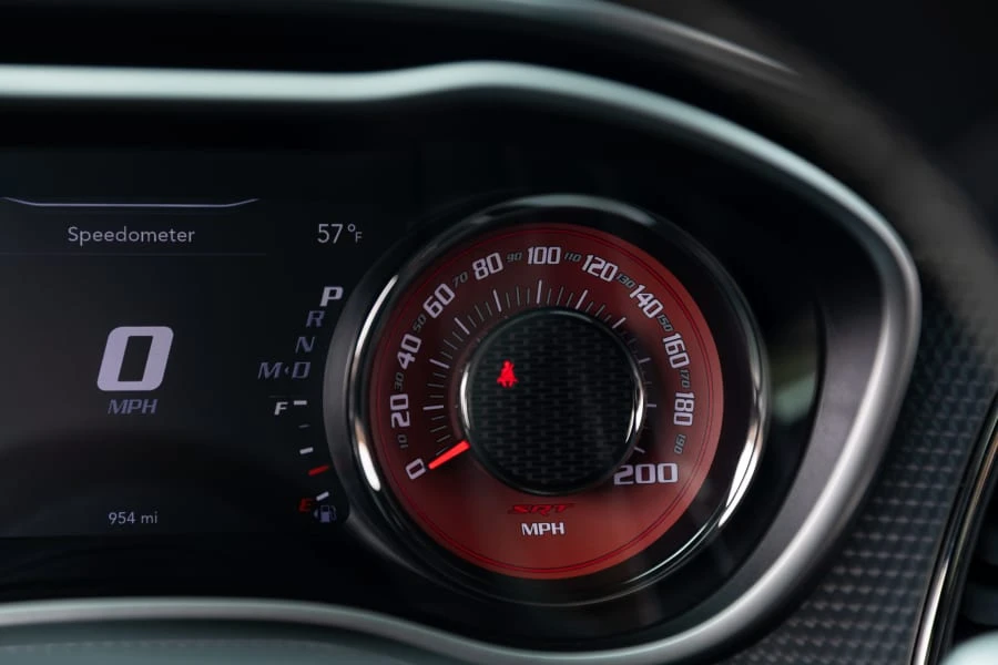 2016 Dodge Challenger SRT Hellcat 3rd Gen - Image 22 of 31