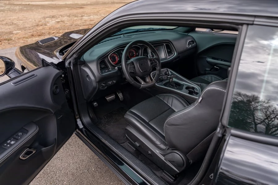 2016 Dodge Challenger SRT Hellcat 3rd Gen - Image 26 of 31