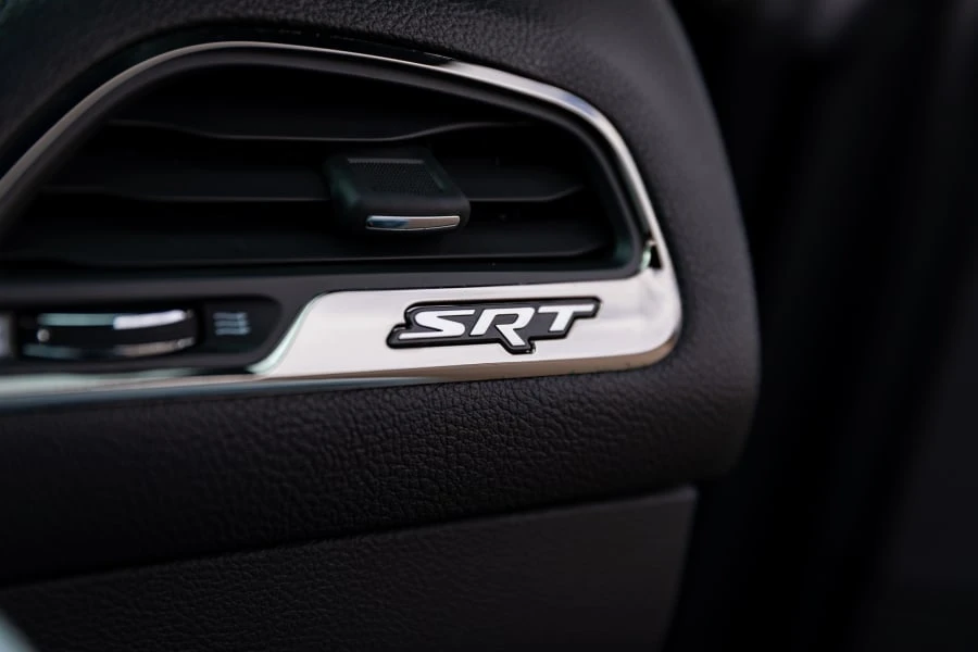 2016 Dodge Challenger SRT Hellcat 3rd Gen - Image 28 of 31