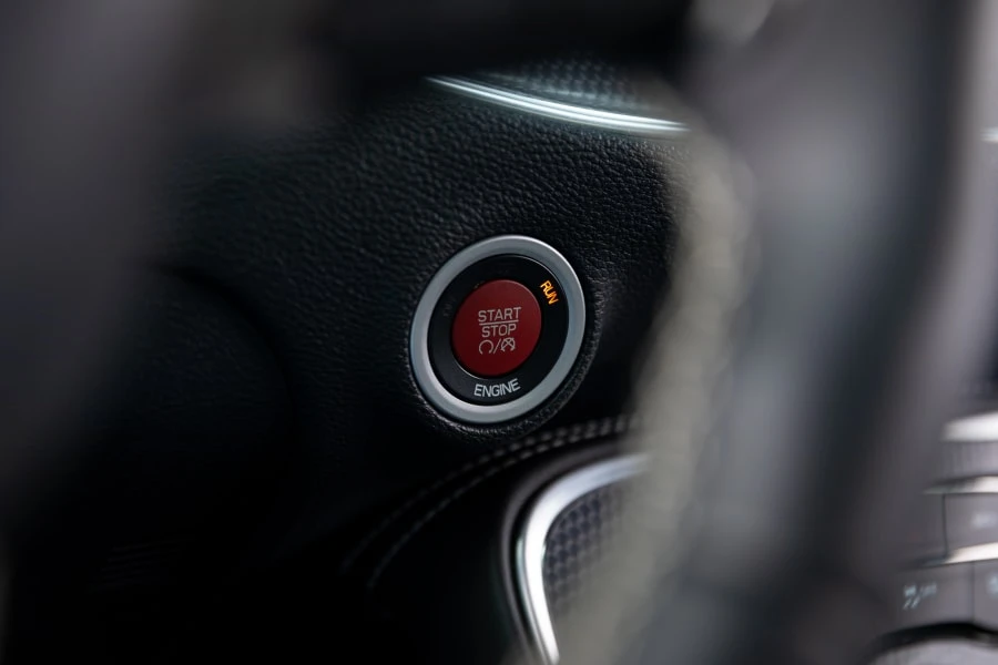 2016 Dodge Challenger SRT Hellcat 3rd Gen - Image 18 of 31