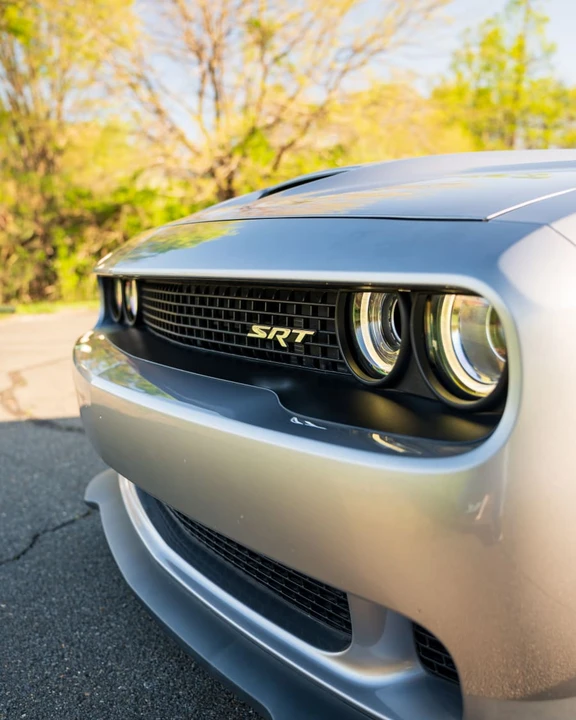2016 Dodge Challenger SRT Hellcat 3rd Gen - Image 15 of 31