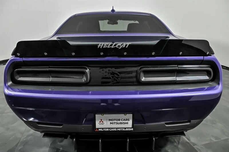 2016 Dodge Challenger SRT Hellcat 3rd Gen - Image 8 of 29