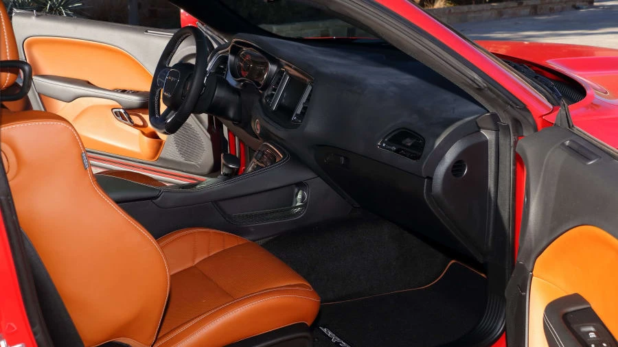 2016 Dodge Challenger SRT Hellcat 3rd Gen - Image 5 of 12