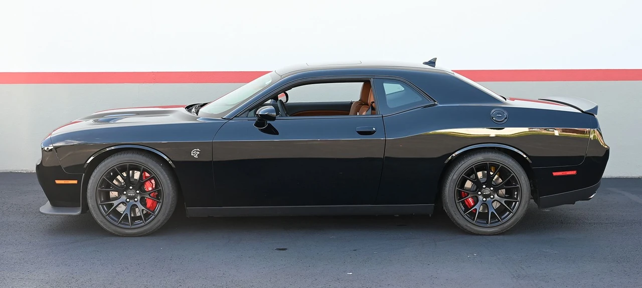 2016 Dodge Challenger SRT Hellcat 3rd Gen - Image 12 of 31