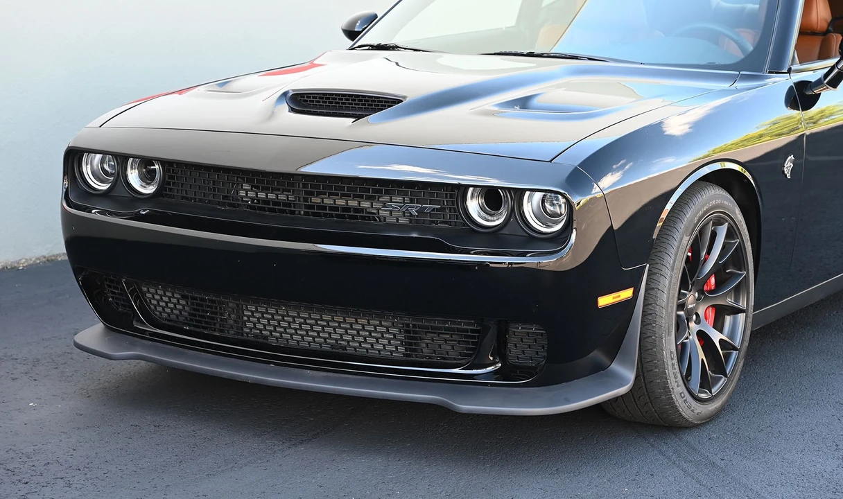 2016 Dodge Challenger SRT Hellcat 3rd Gen - Image 8 of 31