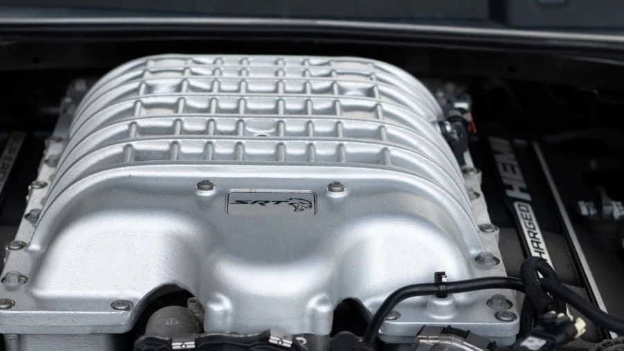 2016 Dodge Challenger SRT Hellcat 3rd Gen - Image 7 of 12