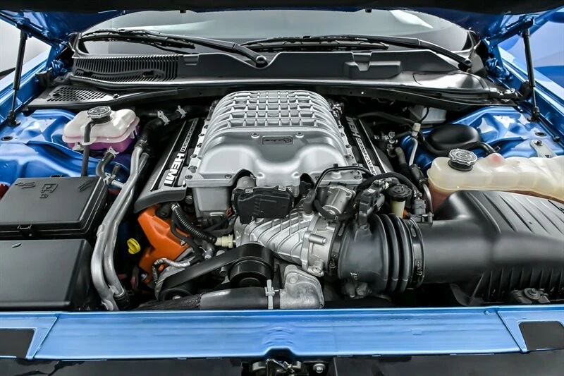 2016 Dodge Challenger SRT Hellcat 3rd Gen - Image 13 of 21