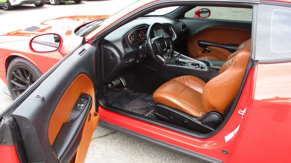 2016 Dodge Challenger SRT Hellcat 3rd Gen - Image 10 of 20