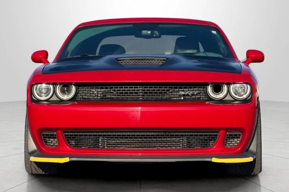 2016 Dodge Challenger SRT Hellcat 3rd Gen - Image 9 of 20
