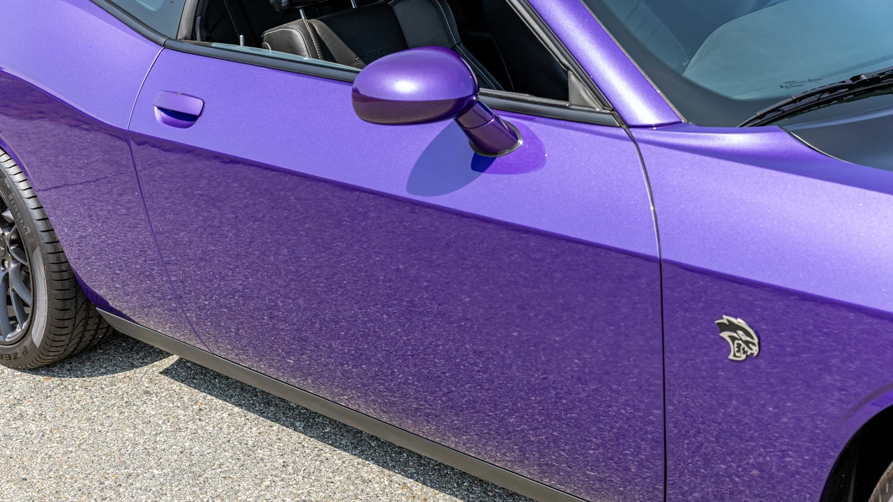 2016 Dodge Challenger SRT Hellcat 3rd Gen - Image 12 of 31