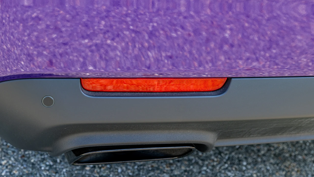 2016 Dodge Challenger SRT Hellcat 3rd Gen - Image 21 of 31