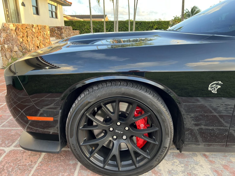 2016 Dodge Challenger SRT Hellcat 3rd Gen - Image 21 of 31