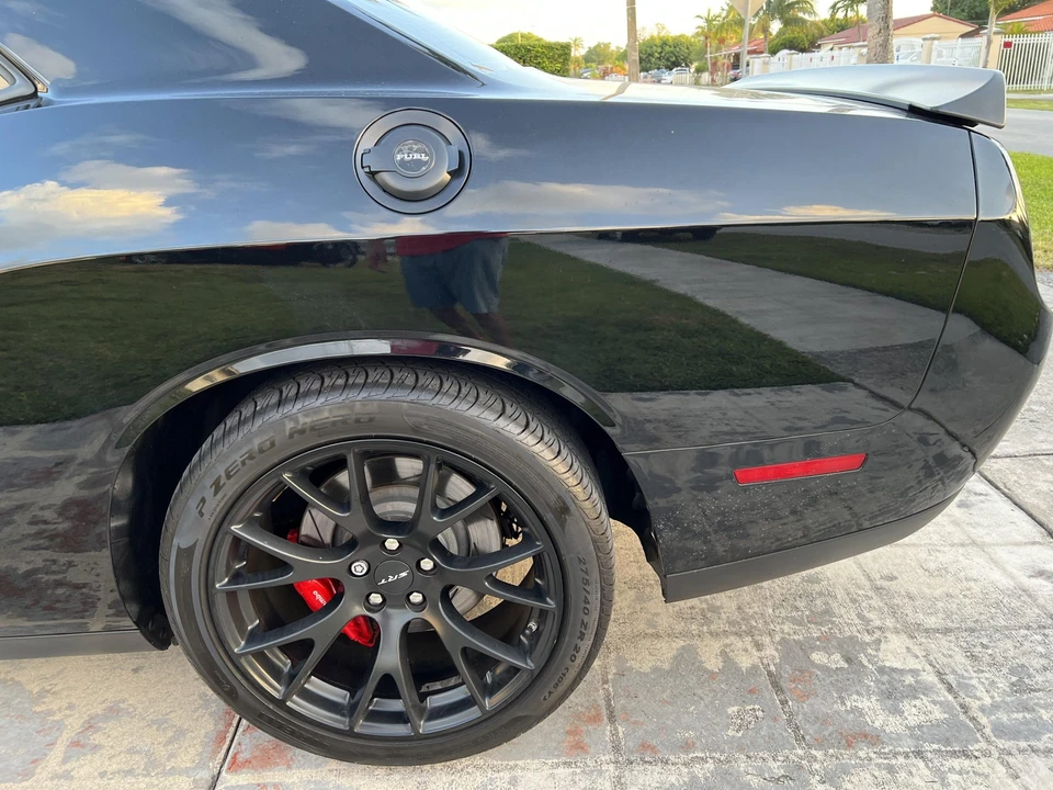2016 Dodge Challenger SRT Hellcat 3rd Gen - Image 23 of 31