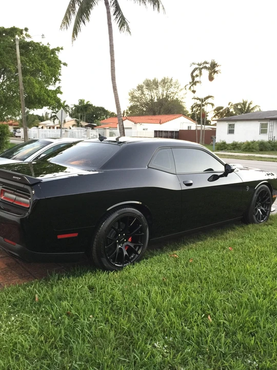 2016 Dodge Challenger SRT Hellcat 3rd Gen - Image 11 of 31