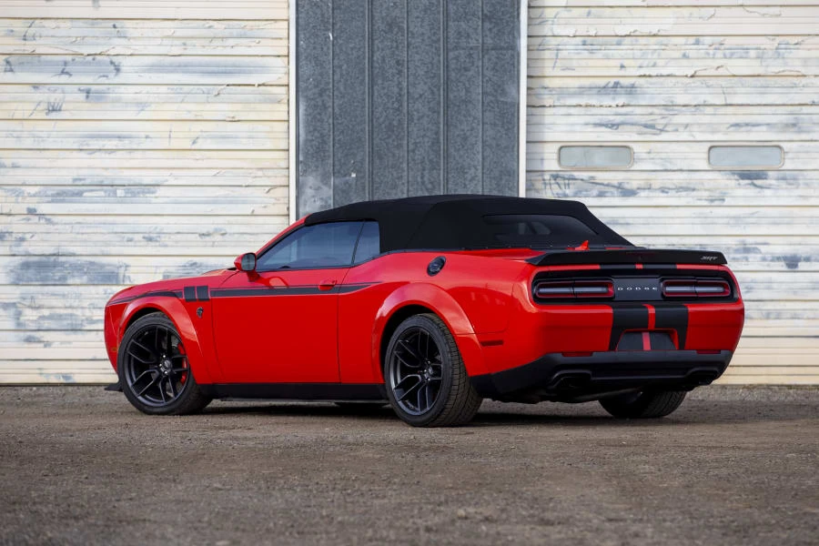 2016 Dodge Challenger SRT Hellcat 3rd Gen - Image 7 of 31