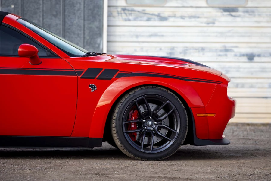 2016 Dodge Challenger SRT Hellcat 3rd Gen - Image 21 of 31