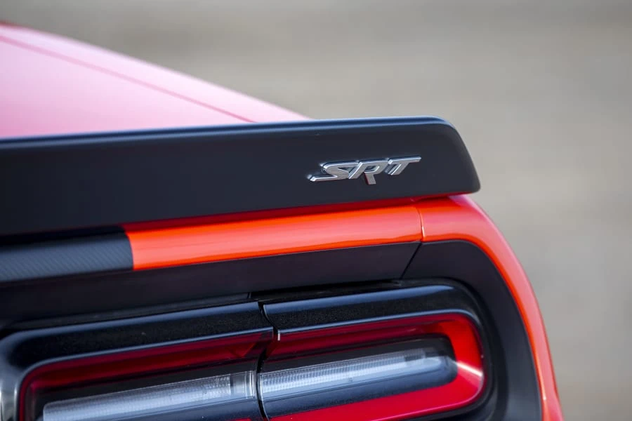 2016 Dodge Challenger SRT Hellcat 3rd Gen - Image 10 of 31