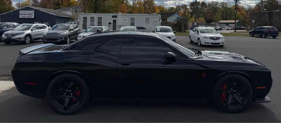 2016 Dodge Challenger SRT Hellcat 3rd Gen - Image 5 of 12