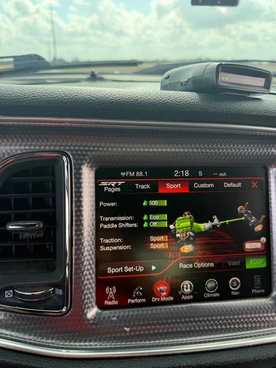 2016 Dodge Challenger SRT Hellcat 3rd Gen - Image 4 of 20