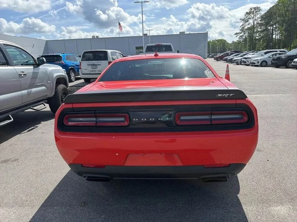 2016 Dodge Challenger SRT Hellcat 3rd Gen - Image 4 of 8