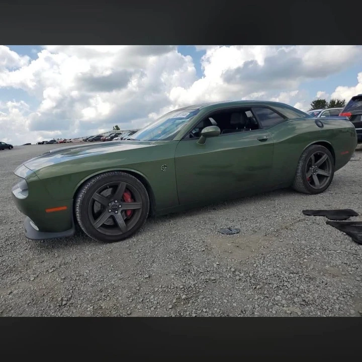 2016 Dodge Challenger SRT Hellcat 3rd Gen - Image 2 of 8