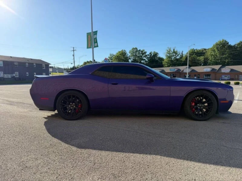 2016 Dodge Challenger SRT Hellcat 3rd Gen - Image 8 of 20