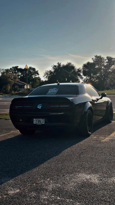 2016 Dodge Challenger SRT Hellcat 3rd Gen - Image 6 of 6