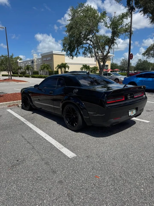 2016 Dodge Challenger SRT Hellcat 3rd Gen - Image 3 of 6