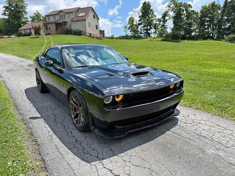 2016 Dodge Challenger SRT Hellcat Coupe 2D