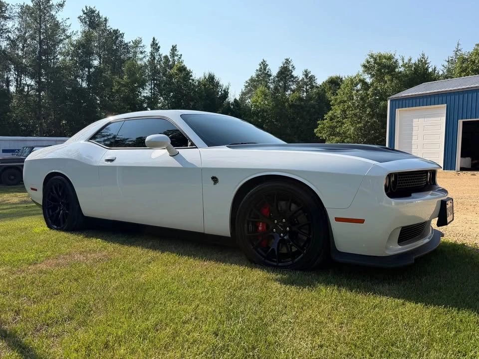 2016 Dodge Challenger SRT Hellcat 3rd Gen - Image 4 of 7