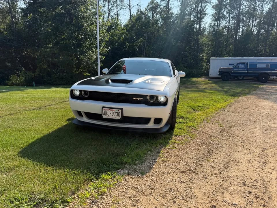 2016 Dodge Challenger SRT Hellcat 3rd Gen - Image 2 of 7