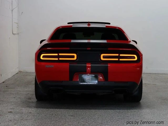 2016 Dodge Challenger SRT Hellcat 3rd Gen - Image 8 of 31